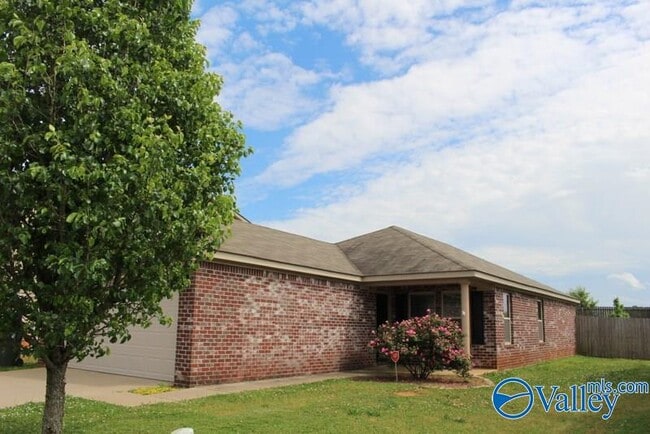 Building Photo - 184 Harold Murphy Dr