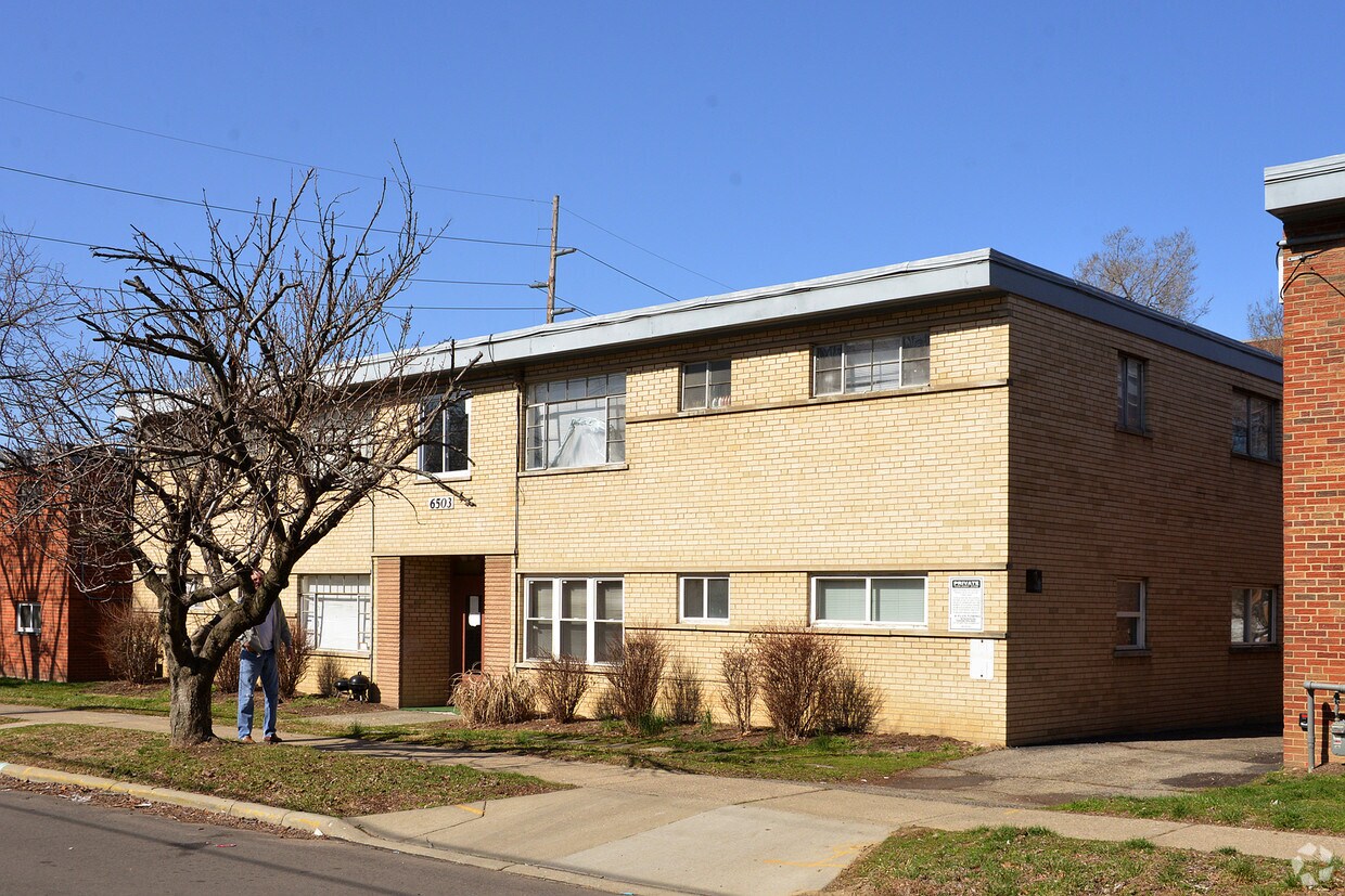 Building Photo - 6503 Hasler Ln