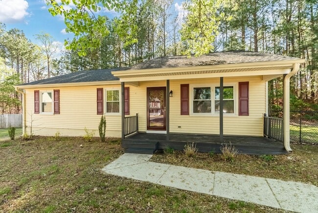 Single Family Home in South Durham- Available Now - Single Family Home in South Durham- Available Now