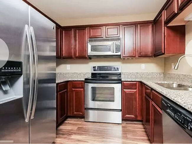 Foto del edificio - 112 Antler Ridge Cir