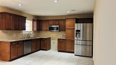 Building Photo - 11407 Hazen St