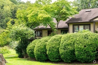 Building Photo - 1285 Branchlands Dr