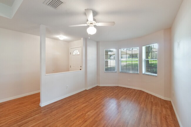 Foto del edificio - 1308 Wood Duck Ln