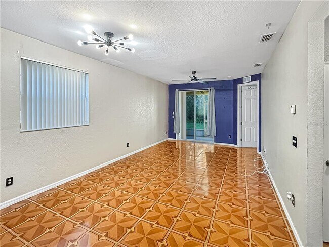 Foto del edificio - 11102 Indian Creek Dr