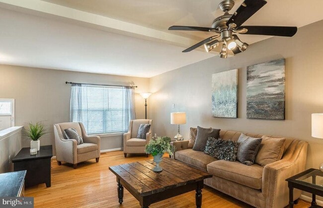 Foto del edificio - 14299 Newbern Loop