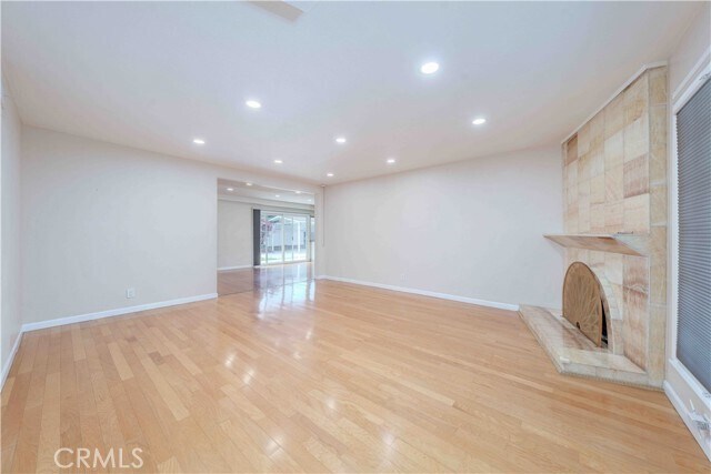 Foto del edificio - 9682 Talbert Ave