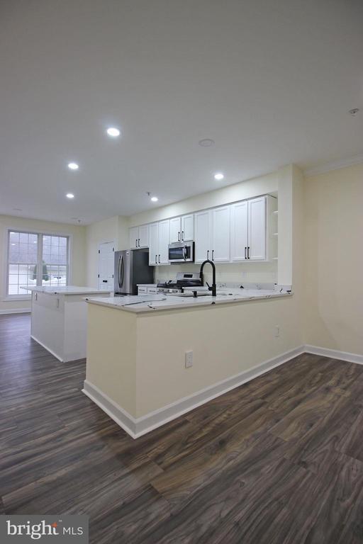 Foto del edificio - 3655 Islington St