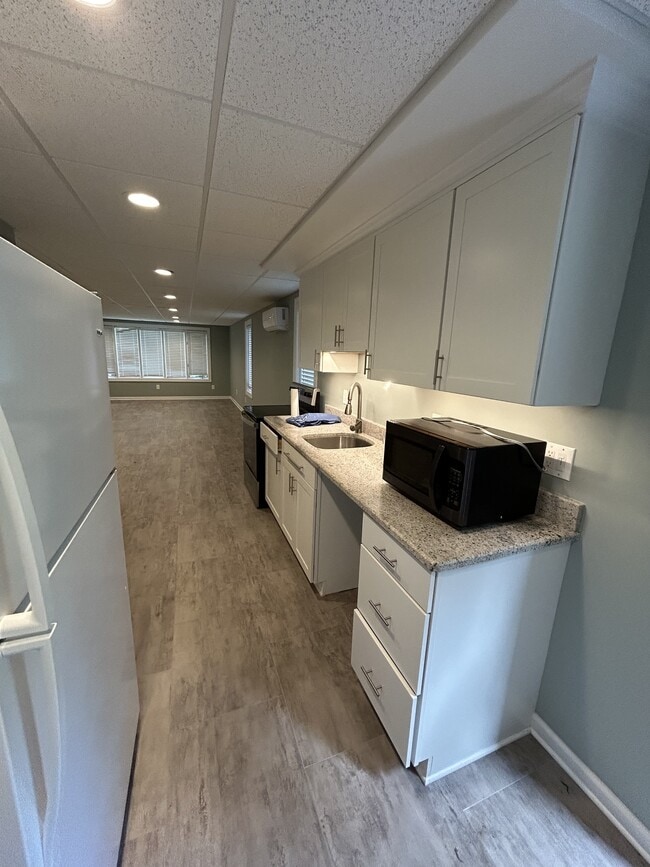 Building Photo - 4904 Mountain Laurel Dr