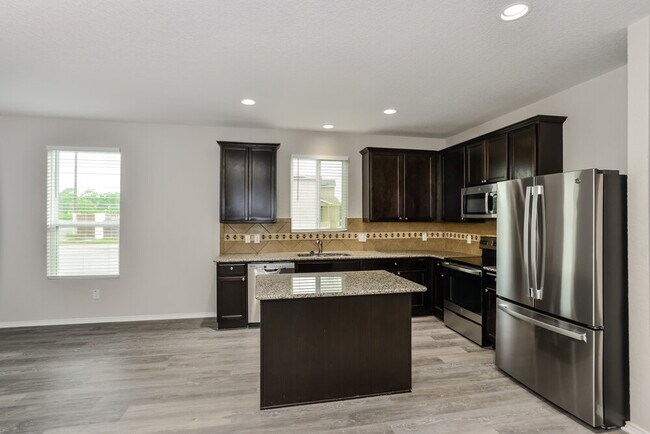 Foto del edificio - 27619 Lasso Bend