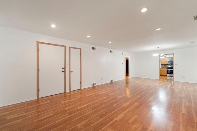 Foto del edificio - 1941 N 19th Ave