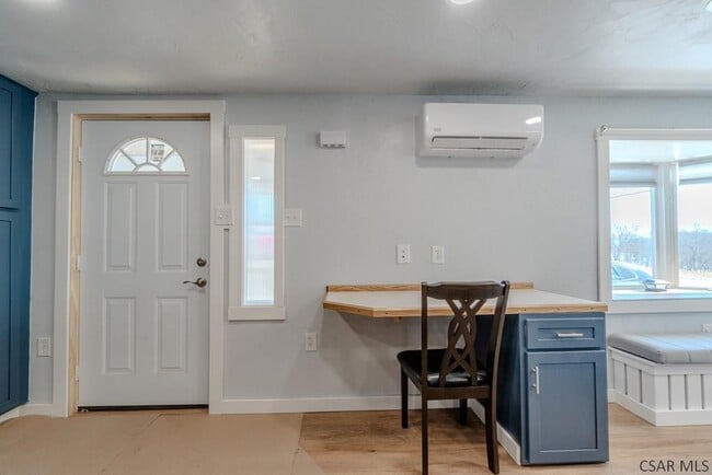 Building Photo - 352 Coon Rdg Rd