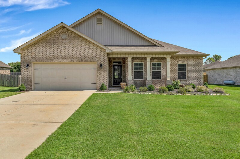 Primary Photo - 14426 Water Stream Dr