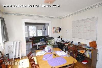 Building Photo - 81 Beechcroft St