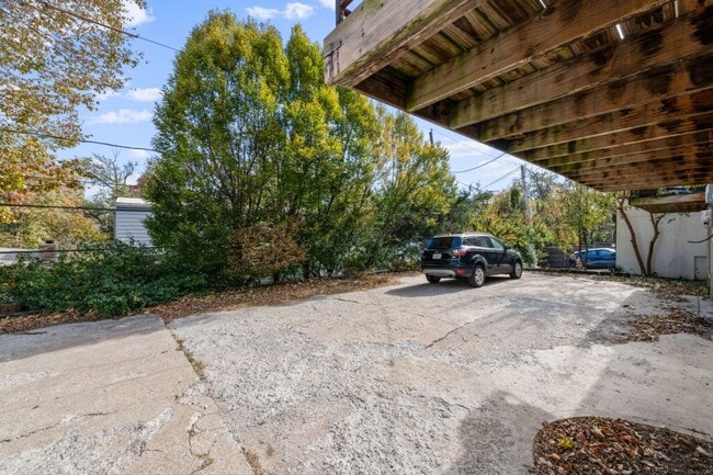 Building Photo - 4717-4719 MERCIER