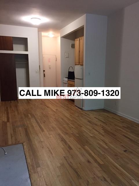 Foto del edificio - 227 E 5th St