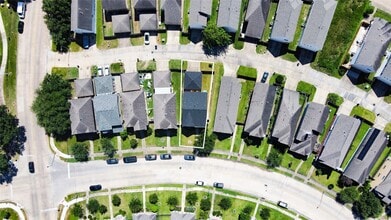 Building Photo - 7506 Pavilion Dr