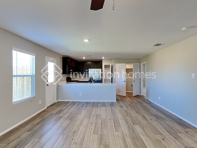 Building Photo - 2801 Tressider Pk