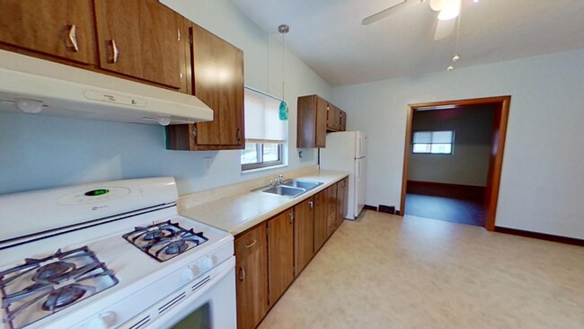 Foto del edificio - 315 Lincoln Ave