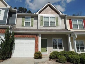 Building Photo - 3196 Cedar Glade Ln NE