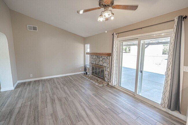 Building Photo - COMING SOON! Stunning 3-Bedroom Home on 2 Acres in Agua Dulce!