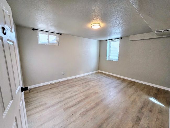 Foto del edificio - 9210 Meade St