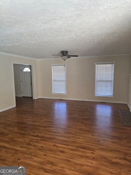 Foto del edificio - 5417 Stratford Hills Dr