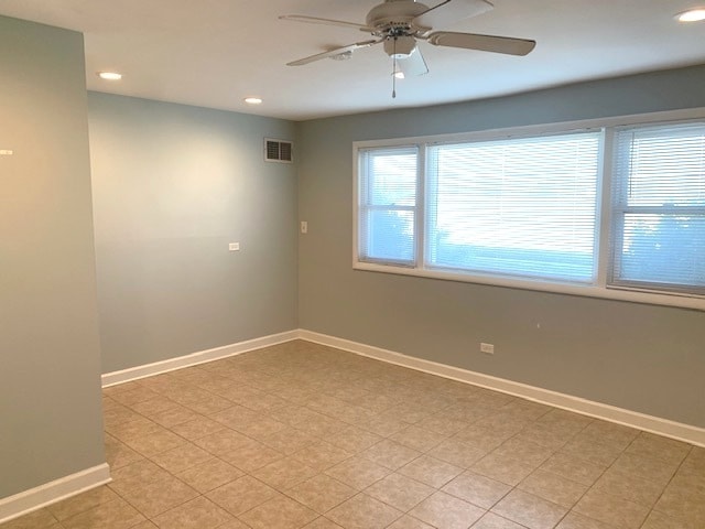 Building Photo - 7300 S 78th Ave