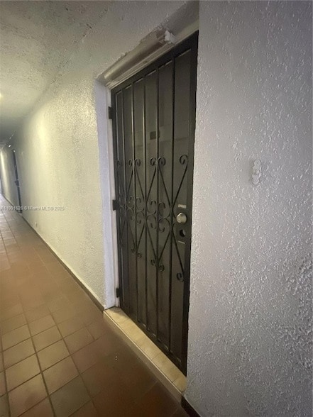 Photo - 1305 W 46th St Apartment