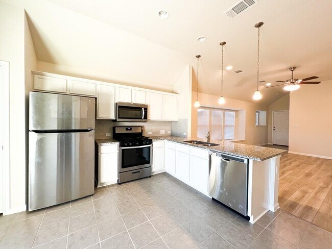 Building Photo - 4721 Portillo Way