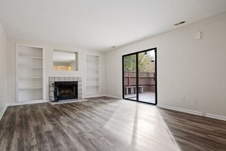 Building Photo - 126 Springberry Ln