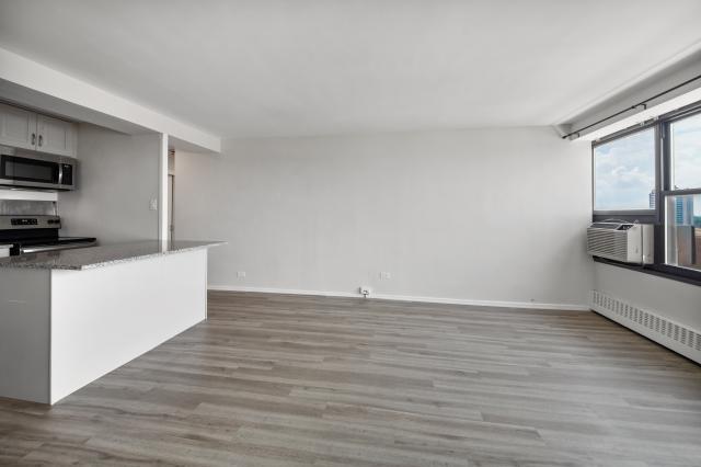 Foto del edificio - 1 bedroom in Chicago IL 60660