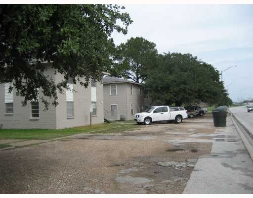 Building Photo - Northgate Four-plex