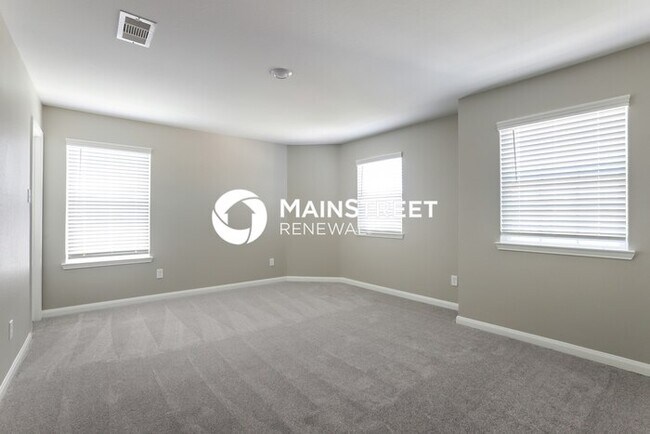 Foto del edificio - 5 Bedroom Pet-Friendly Home in Magnolia, TX with Main Street Renewal