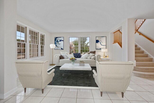 Building Photo - 1500 Fielding Dr