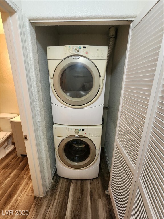 Building Photo - 4730 E Craig Rd