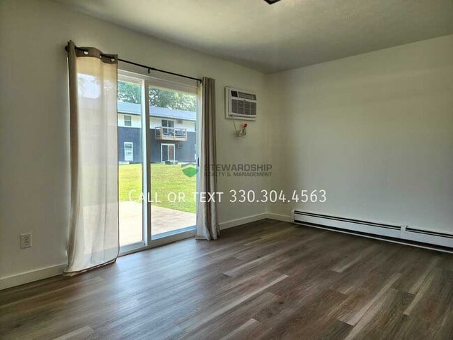 Building Photo - 5031 Massillon Rd