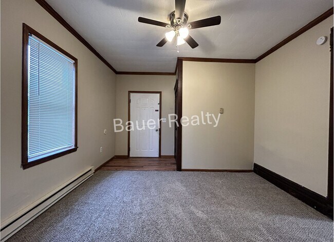 Foto del edificio - 313 Woodland Ave