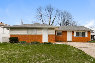 Building Photo - 2400 Lisbon Dr