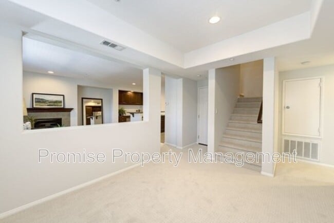 Building Photo - 310 Quail Ridge