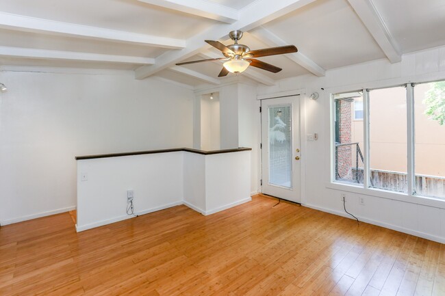 Foto del edificio - 2502 Driscoll St