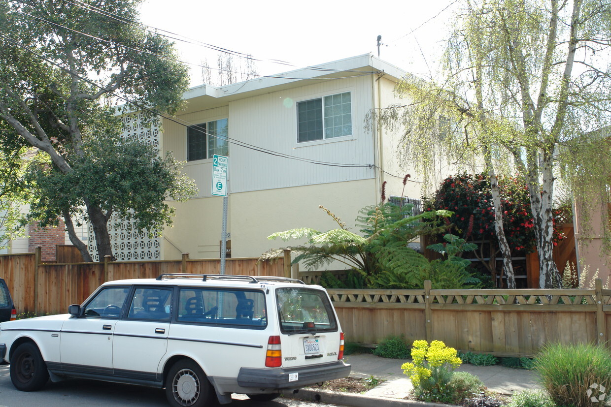 Building Photo - 1622 Berkeley Way