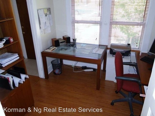 Building Photo - 2 br, 1.5 bath House - 721 Adams St.