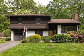 Building Photo - 48 Harding Rd