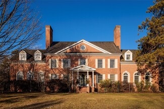 Building Photo - 147 Rock City Rd