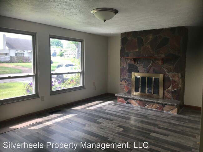 Foto del edificio - 3 br, 1 bath House - 2606 Lincoln Ave