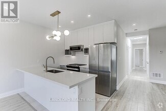 Building Photo - 44 Fairbank Ave