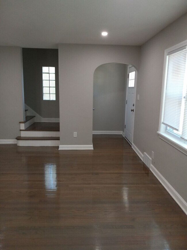 Foto del edificio - Spectacular 3-Bedroom Home in Gary!