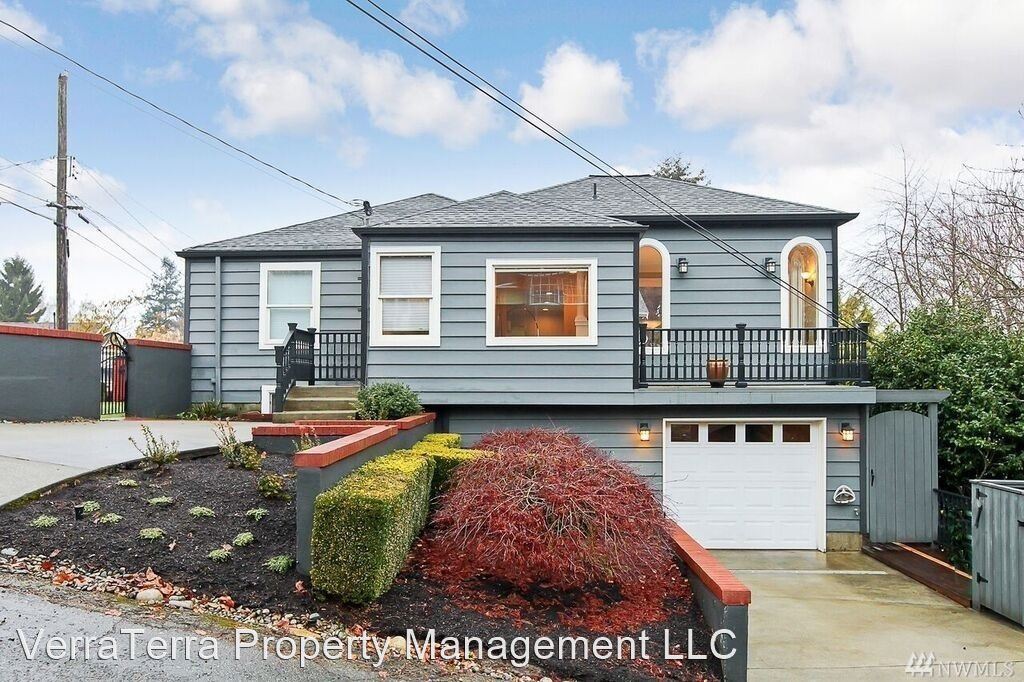 Primary Photo - 3 br, 2 bath House - 2702 4th Ave W