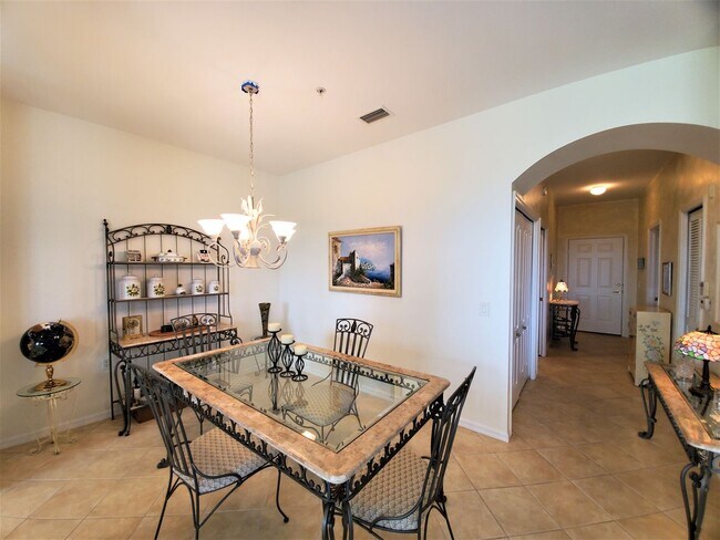Foto del edificio - 3770 Sawgrass Way