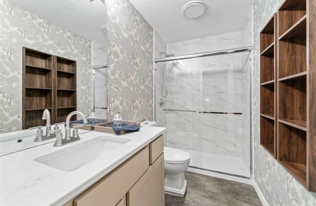 Building Photo - 3007 SW Sharmin Ln